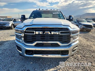 Piąte zdjęcie samochodu w środku: 2025 RAM 3500 VIN:3C7WRTCL1SG586409 - miniatura