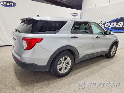 Trzecie zdjęcie samochodu z tyłu: 2023 FORD EXPLORER VIN:1FMSK7BH2PGC15679 - miniatura