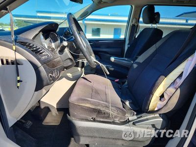 Zdjęcie 7 z 14 samochodu: 2013 DODGE GRAND CARAVAN SE VIN:2C4RDGBG7DR798880 - miniatura
