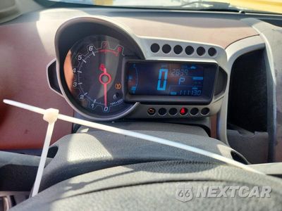 Zdjęcie 9 z 12 samochodu: 2016 CHEVROLET SONIC LT VIN:1G1JC5SH7G4181069 - miniatura