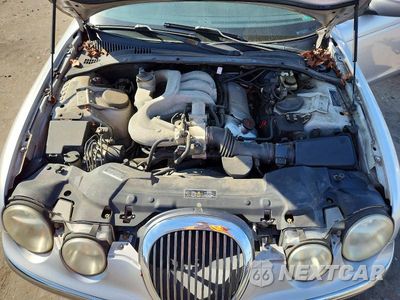 Zdjęcie 11 z 12 samochodu: 2002 JAGUAR S-TYPE VIN:SAJDA01N72FM28447 - miniatura