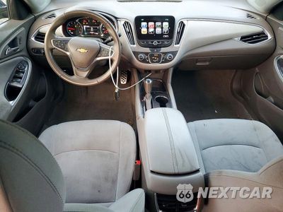 Zdjęcie 8 z 13 samochodu: 2017 CHEVROLET MALIBU LT (1LT) VIN:1G1ZE5ST6HF227045 - miniatura