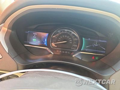 Zdjęcie 9 z 12 samochodu: 2013 LINCOLN MKZ HYBRID VIN:3LN6L2LU2DR815054 - miniatura