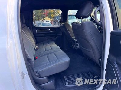 Zdjęcie 10 z 12 samochodu: 2019 RAM 1500 BIG HORN/LONE STAR VIN:1C6RRFFG6KN673151 - miniatura