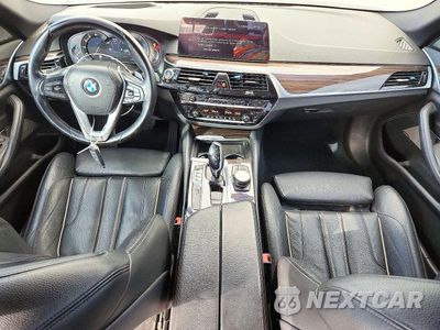 Zdjęcie 8 z 12 samochodu: 2017 BMW 530 I VIN:WBAJA5C31HG895728 - miniatura
