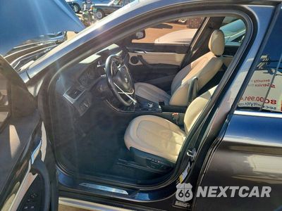 Zdjęcie 7 z 13 samochodu: 2016 BMW X1 XDRIVE28I VIN:WBXHT3Z39G4A51658 - miniatura