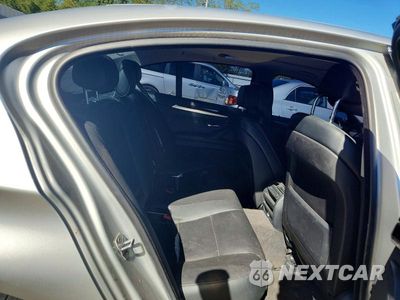 Zdjęcie 10 z 12 samochodu: 2013 BMW 528 XI VIN:WBAXH5C52DDW16130 - miniatura