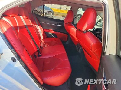 Zdjęcie 10 z 12 samochodu: 2019 TOYOTA CAMRY XSE VIN:4T1B61HK3KU792171 - miniatura