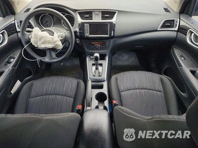 Zdjęcie 8 z 13 samochodu: 2019 NISSAN SENTRA SV VIN:3N1AB7APXKY284591 - miniatura