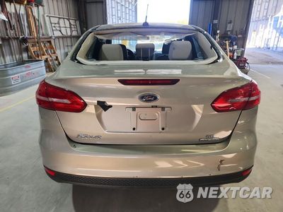 Zdjęcie 6 z 12 samochodu: 2015 FORD FOCUS SE VIN:1FADP3F29FL231242 - miniatura