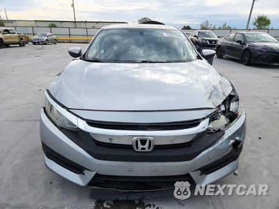 Piąte zdjęcie samochodu w środku: 2018 HONDA CIVIC LX VIN:2HGFC2F56JH577968 - miniatura