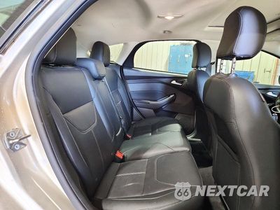 Zdjęcie 10 z 13 samochodu: 2017 FORD FOCUS TITANIUM VIN:1FADP3N24HL316929 - miniatura