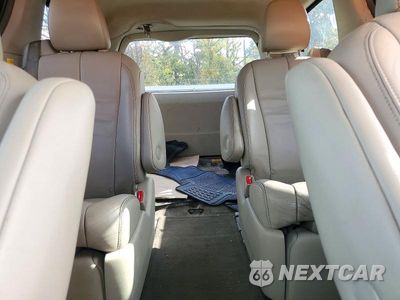 Zdjęcie 10 z 13 samochodu: 2014 TOYOTA SIENNA XLE 7-PASSENGER VIN:5TDDK3DC2ES085235 - miniatura