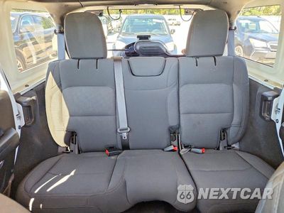 Zdjęcie 10 z 13 samochodu: 2019 JEEP WRANGLER UNLIMITED SPORT VIN:1C4HJXDGXKW679873 - miniatura