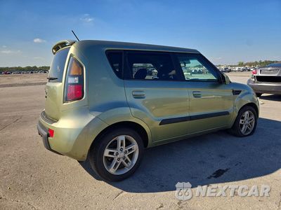Trzecie zdjęcie samochodu z tyłu: 2010 KIA SOUL + VIN:KNDJT2A27A7165883 - miniatura
