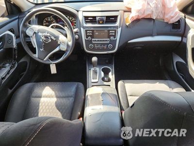 Zdjęcie 8 z 12 samochodu: 2016 NISSAN ALTIMA 2.5 SR VIN:1N4AL3APXGC210662 - miniatura