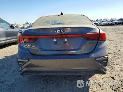 Zdjęcie 6 z 12 samochodu: 2019 KIA FORTE FE VIN:3KPF24AD5KE051517 - miniatura