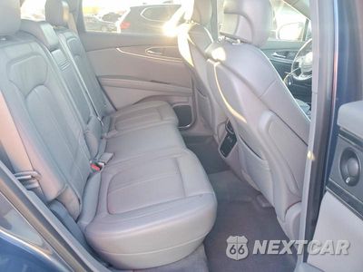Zdjęcie 11 z 13 samochodu: 2019 LINCOLN NAUTILUS RESERVE VIN:2LMPJ8LP2KBL63307 - miniatura