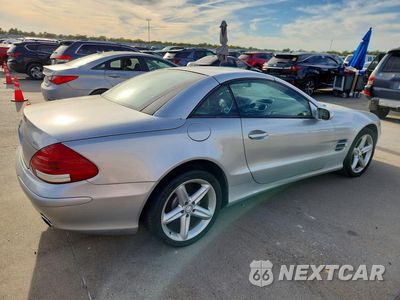 Trzecie zdjęcie samochodu z tyłu: 2004 MERCEDES-BENZ SL 500 VIN:WDBSK75F44F066173 - miniatura