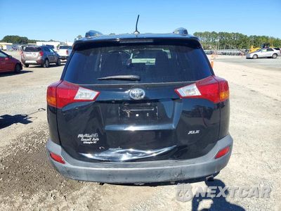 Zdjęcie 6 z 13 samochodu: 2015 TOYOTA RAV4 XLE VIN:2T3WFREV8FW224753 - miniatura