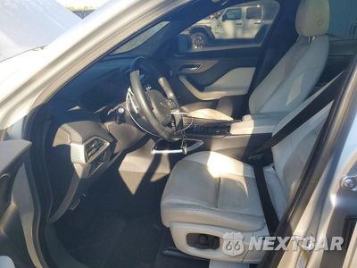 Zdjęcie 7 z 13 samochodu: 2017 JAGUAR F-PACE FIRST EDITION VIN:SADCP2BV7HA059960 - miniatura
