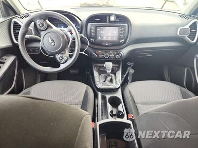 Zdjęcie 8 z 13 samochodu: 2020 KIA SOUL LX VIN:KNDJ23AU7L7733580 - miniatura