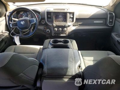 Zdjęcie 8 z 12 samochodu: 2020 RAM 1500 BIG HORN/LONE STAR VIN:1C6SRFFT9LN295603 - miniatura