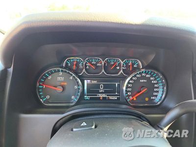 Zdjęcie 9 z 13 samochodu: 2016 CHEVROLET SUBURBAN K1500 LT VIN:1GNSKHKC3GR127069 - miniatura