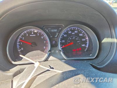 Zdjęcie 9 z 12 samochodu: 2016 NISSAN VERSA 1.6 SV VIN:3N1CN7AP9GL905212 - miniatura