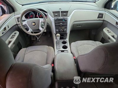 Zdjęcie 8 z 13 samochodu: 2012 CHEVROLET TRAVERSE LS VIN:1GNKREEDXCJ404341 - miniatura