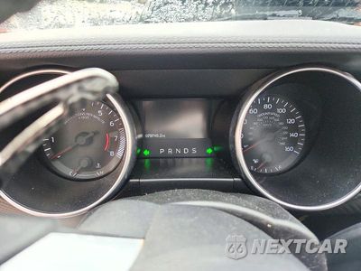 Zdjęcie 9 z 12 samochodu: 2019 FORD MUSTANG VIN:1FA6P8TH5K5197152 - miniatura