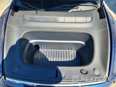 Zdjęcie 11 z 12 samochodu: 2026 TESLA MODEL Y VIN:7SAYGDEEXTF680590 - miniatura