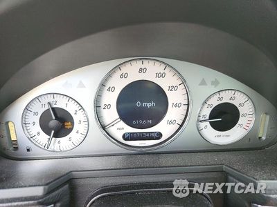 Zdjęcie 9 z 13 samochodu: 2007 MERCEDES-BENZ E 550 4MATIC VIN:WDBUF90X77X213013 - miniatura