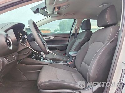 Zdjęcie 7 z 13 samochodu: 2023 KIA FORTE LXS VIN:3KPF24AD0PE639882 - miniatura