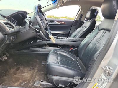 Zdjęcie 7 z 12 samochodu: 2015 LINCOLN MKZ HYBRID VIN:3LN6L2LU8FR606789 - miniatura