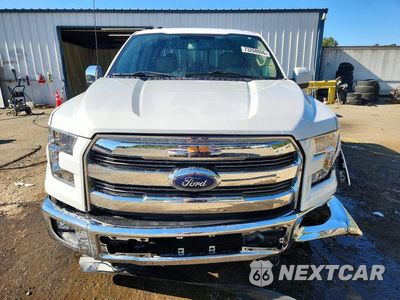 Piąte zdjęcie samochodu w środku: 2016 FORD F150 SUPERCREW VIN:1FTEW1EF8GKD36713 - miniatura
