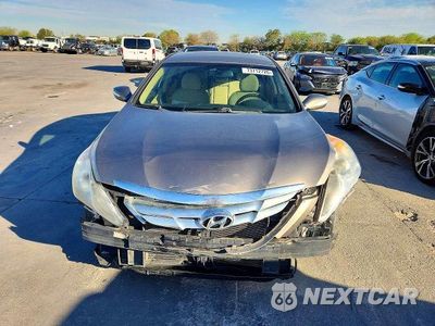 Piąte zdjęcie samochodu w środku: 2014 HYUNDAI SONATA GLS VIN:5NPEB4AC5EH930115 - miniatura