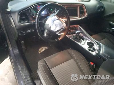 Zdjęcie 8 z 12 samochodu: 2021 DODGE CHALLENGER SXT VIN:2C3CDZAG1MH630892 - miniatura