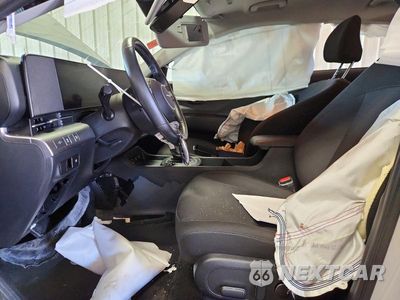 Zdjęcie 7 z 12 samochodu: 2025 HYUNDAI KONA SEL VIN:KM8HBCAB7SU306635 - miniatura