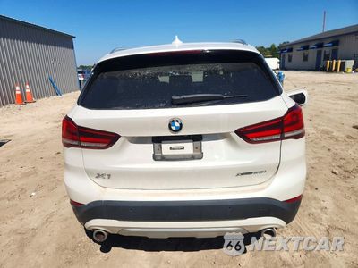 Zdjęcie 6 z 13 samochodu: 2020 BMW X1 XDRIVE28I VIN:WBXJG9C06L3L57608 - miniatura