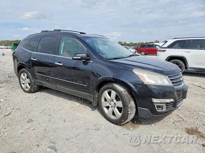 Czwarte zdjęcie samochodu z boku: 2015 CHEVROLET TRAVERSE LTZ VIN:1GNKVJKD4FJ310808 - miniatura