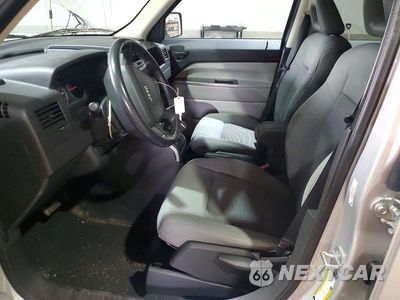 Piąte zdjęcie samochodu w środku: 2007 JEEP PATRIOT SPORT VIN:1J8FF28W27D367698 - miniatura