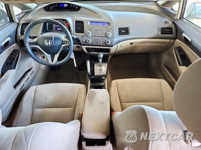 Zdjęcie 8 z 12 samochodu: 2011 HONDA CIVIC LX VIN:2HGFA1F59BH513165 - miniatura