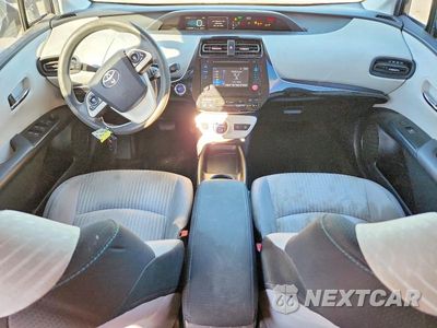 Zdjęcie 8 z 13 samochodu: 2017 TOYOTA PRIUS ONE VIN:JTDKBRFU1H3041703 - miniatura