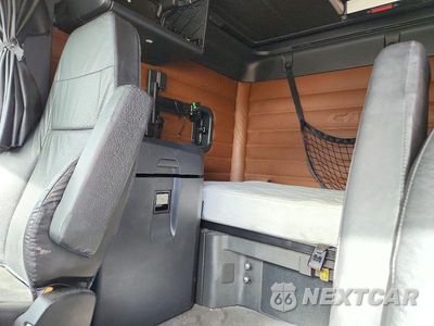 Zdjęcie 10 z 14 samochodu: 2020 FREIGHTLINER CASCADIA 126 VIN:3AKJHHDR4LSLZ8141 - miniatura