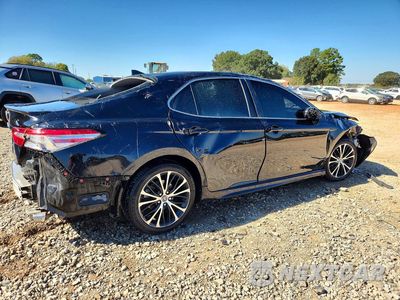 Trzecie zdjęcie samochodu z tyłu: 2019 TOYOTA CAMRY SE VIN:4T1B11HK7KU771161 - miniatura