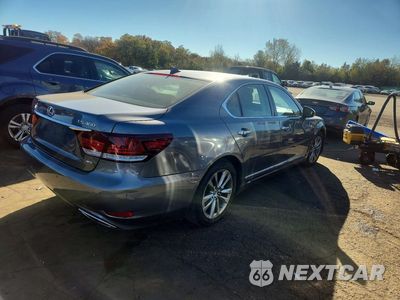 Trzecie zdjęcie samochodu z tyłu: 2014 LEXUS LS 460 VIN:JTHCL5EF1E5020393 - miniatura