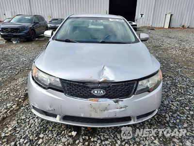 Piąte zdjęcie samochodu w środku: 2012 KIA FORTE EX VIN:KNAFU4A25C5571817 - miniatura
