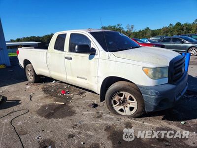 Czwarte zdjęcie samochodu z boku: 2010 TOYOTA TUNDRA DOUBLE CAB SR5 VIN:5TFTM5F10AX001091 - miniatura