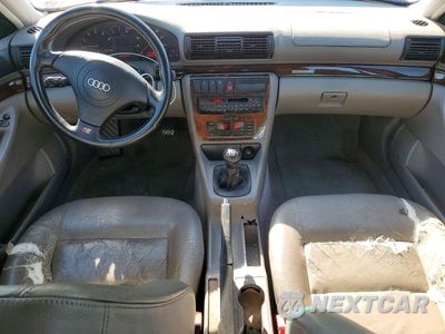 Zdjęcie 8 z 12 samochodu: 1998 AUDI A4 2.8 AVANT QUATTRO VIN:WAUGD28D5WA231398 - miniatura